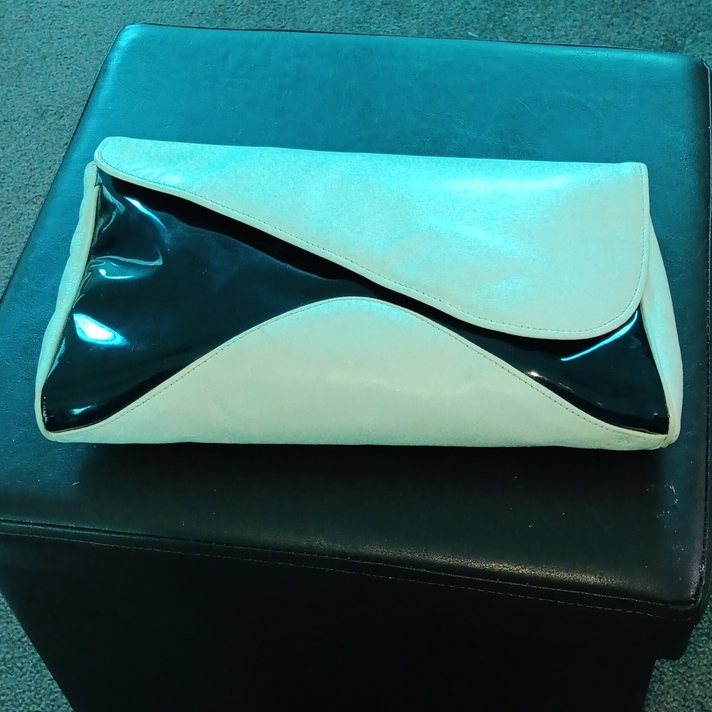 Vintage clutch